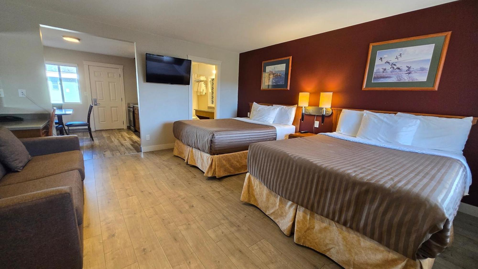 Sahara Courtyard Inn & Suites Osoyoos Εξωτερικό φωτογραφία