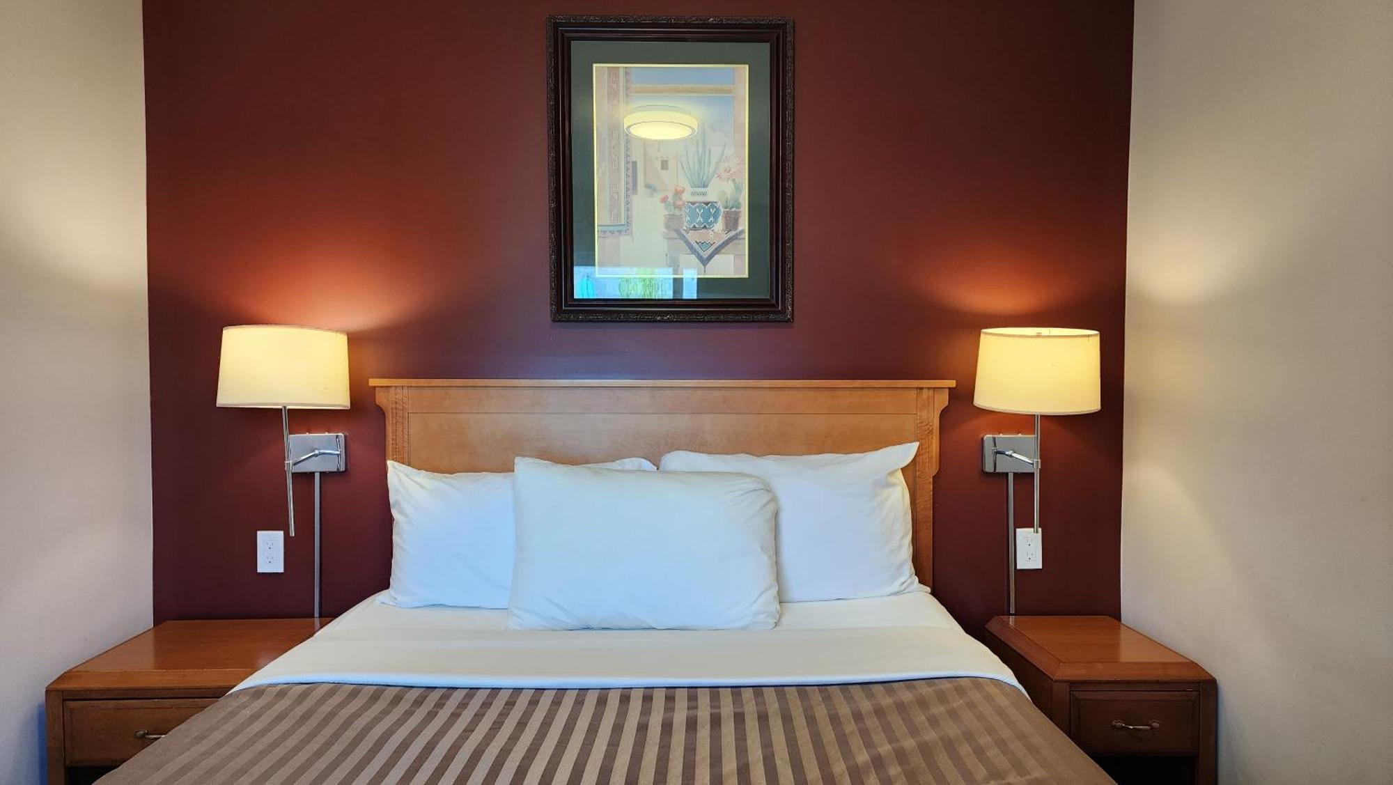 Sahara Courtyard Inn & Suites Osoyoos Εξωτερικό φωτογραφία