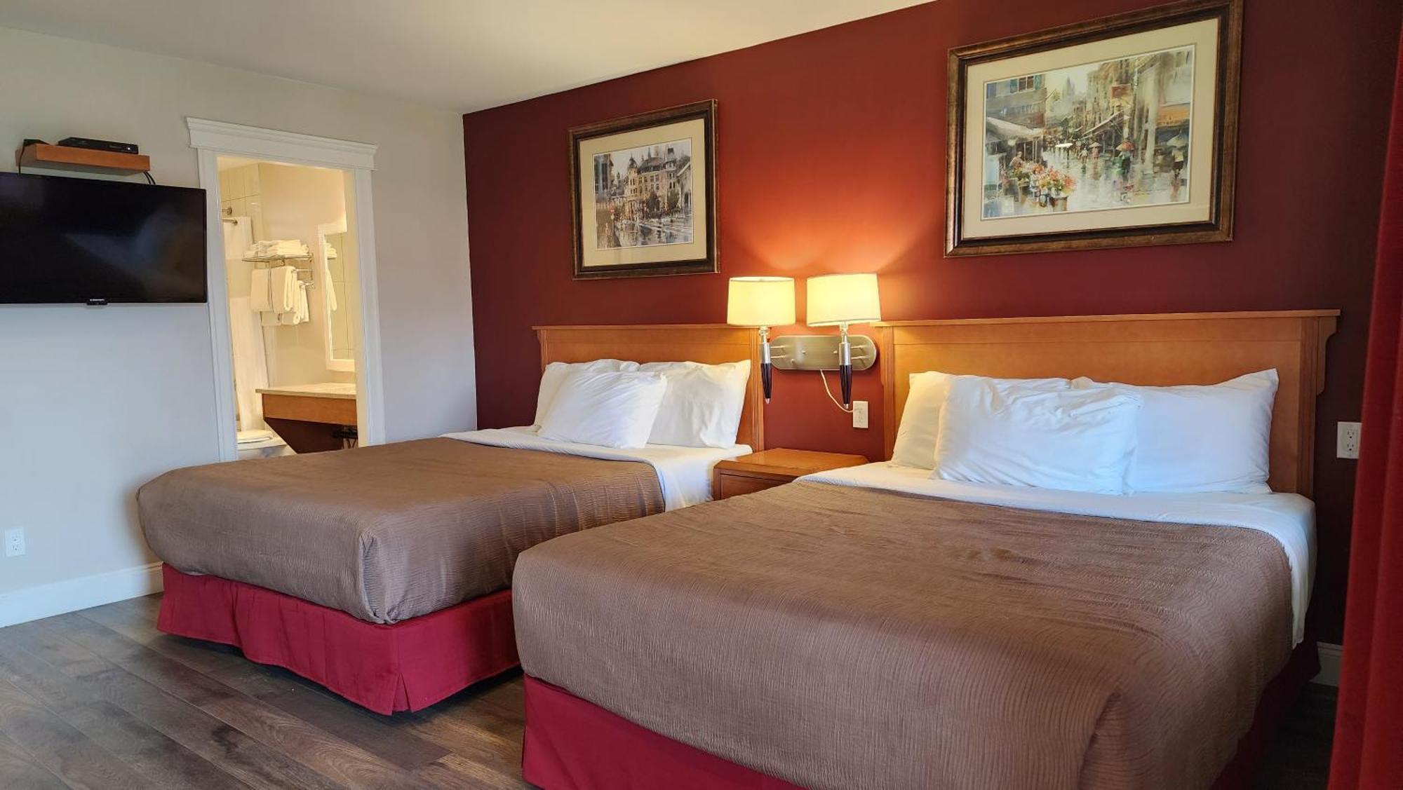 Sahara Courtyard Inn & Suites Osoyoos Εξωτερικό φωτογραφία